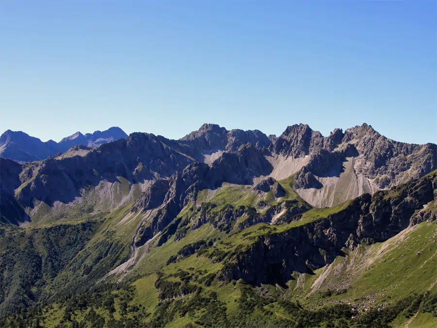 Schafalpenköpfe im Süden