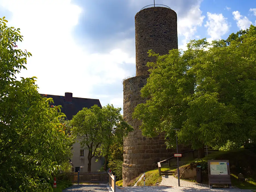 Butterfassturm auf der Burg Neuhaus