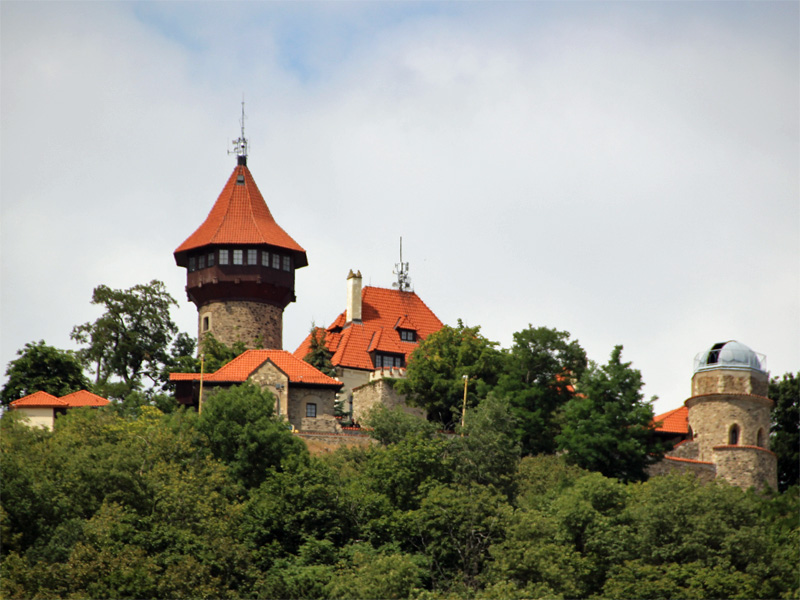 Hrad Hněvín (Landeswarte) im Böhmischen Erzgebirge