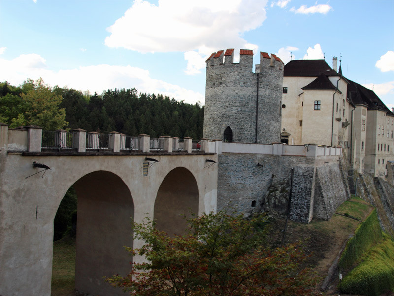 Burg / Hrad Český Šternberk in Mittelböhmen, südlich von Prag
