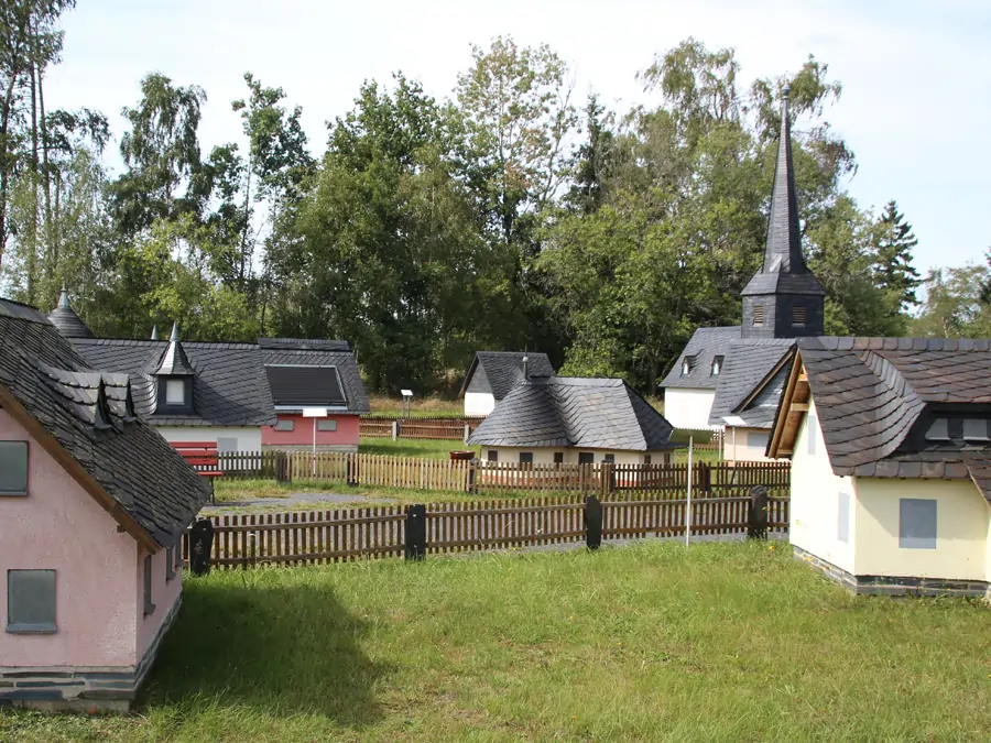 Thüringische Schieferpark Lehesten in Miniatur