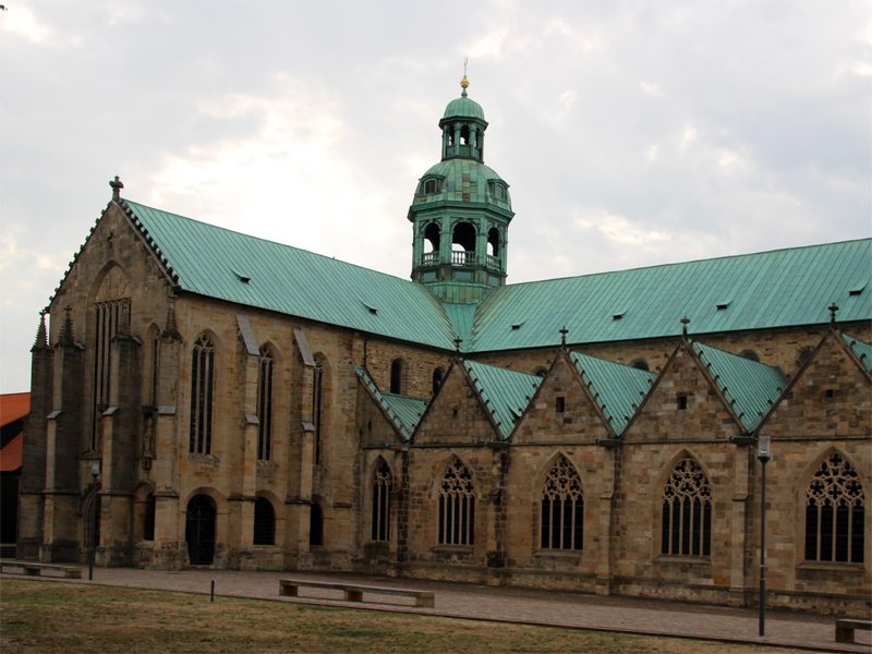 Mariendom - frühromanische Baukunst in Hildesheim / Niedersdachsen