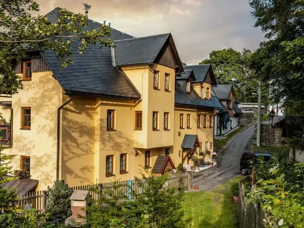 Am Spielzeughof in Seiffen im Erzgebirge