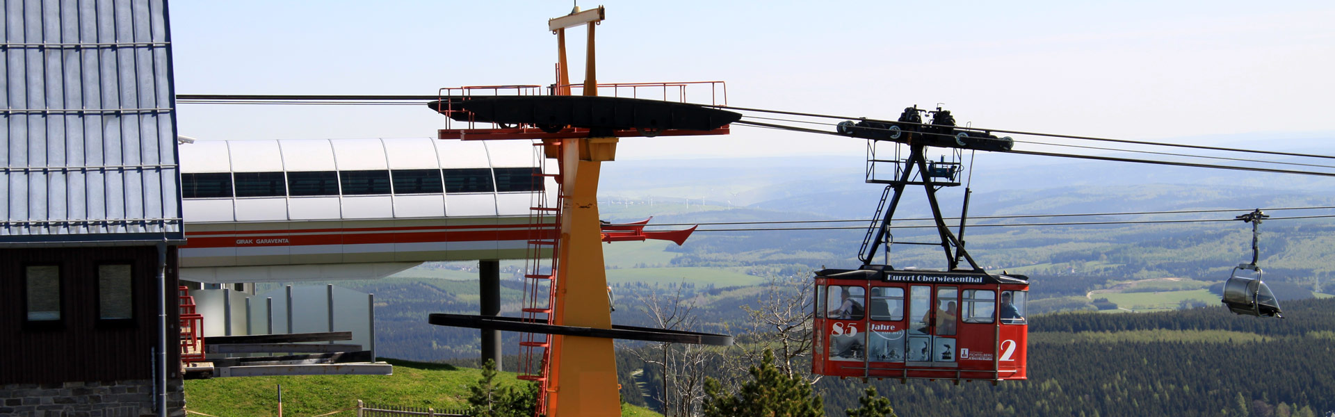 Oberwiesenthaler Schwebebahn zum Fichtelberg