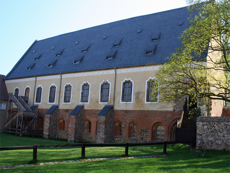 Klosterpark Altzella im Tal der Freiberger Mulde nördlich von Nossen