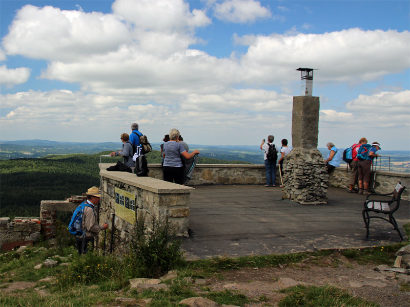 Aussichtsberg Lausche, Luz (792 m) in der Oberlausitz