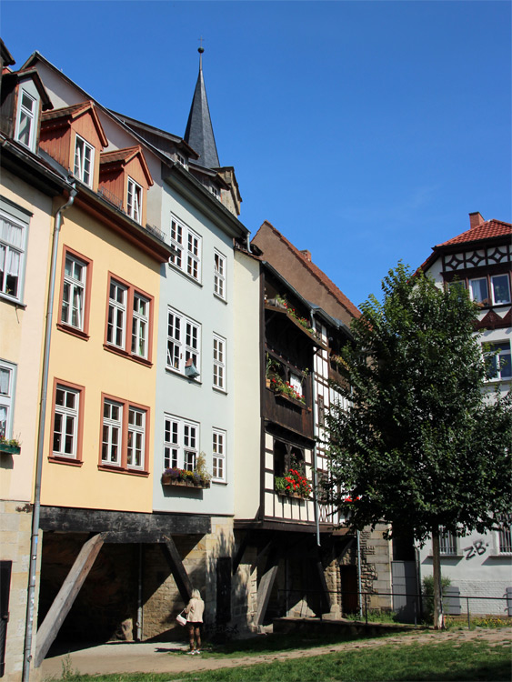Wohnhäuser an der Krämerbrücke von Erfurt / Thüringen